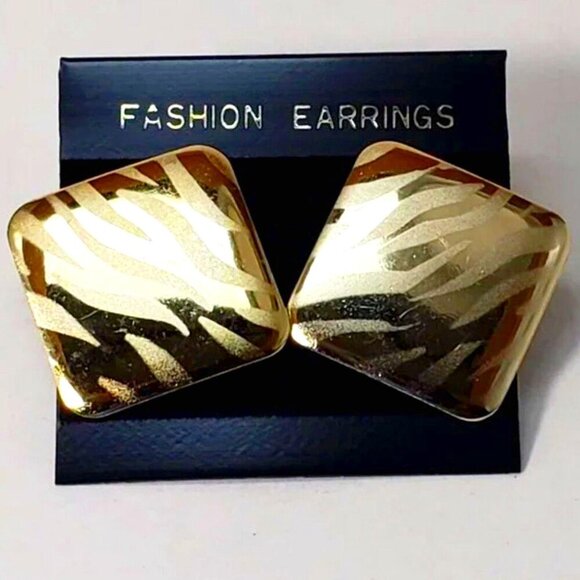 Bold Gold Tone Zebra Print Stud Earrings – Retro Animal Print Statement Jewelry - Picture 1 of 7